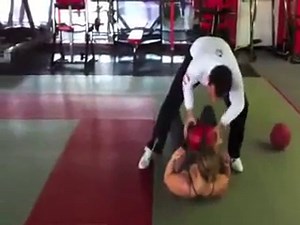 Ronda Rousey gets a hard pounding