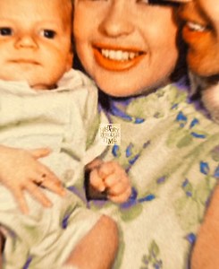 47K views · 2K reactions | "Circa January 1958, Jayne Mansfield and her husband, Hungarian-born bodybuilder and actor Mickey Hargitay, were photographed at their Beverly Hills home, proudly cradling their newborn son, Miklós Hargitay Jr., just weeks after his birth on December 21, 1958." | History Through Time | Facebook