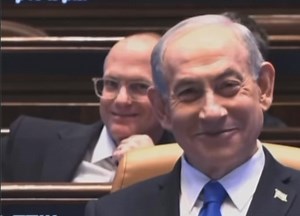 Rama sapo ndryshon vendin, ndryshon edhe fene automatikisht 🤣 | Fshati Derjan