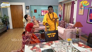 292K views · 4.9K reactions | Iyer aur babita ne kiya dance | Taarak Mehta Ka Ooltah Chashmah | तारक मेहता का उल्टा चश्मा #TaarakMehtaKaOoltahChashmah #तारकमेहताकाउल्टाचश्मा #trending #tmkoc #tmkoccomedy #comedy #entertainment | Taarak Mehta Ka Ooltah Chashmah | Facebook