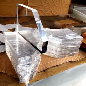 [Hot Item] Decorative Acrylic Sheet Transparent PMMA Board Manufacturer Colored Transparent Perspex Laminate Plate