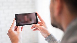 Fakta Video Viral di Twitter Polisi VCS, Ternyata Sosok Pemeran Anggota Samapta Polres Pekalongan - Tribunnewssultra.com