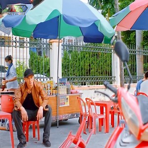 11K views · 110 reactions | Bão Ngầm - Mối Quan Hệ Giữa Hạ Lam Và Hải Triều Bước Vào Giai Đoạn Mong Manh (Nội dung trong video là giả và dàn dựng mang tính chất giải trí, được trích từ phim Bão Ngầm) #MCVNetworks #mebuondua #VICgroup #VICdigi | Mê Buôn Dưa | Facebook