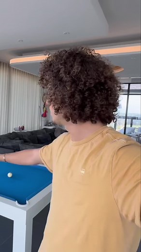 Kwebbelkop on TikTok