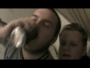 Drunk Jugend - Drinks a beer