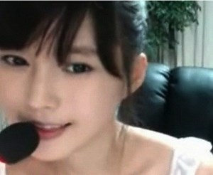 韓國女主播「夏娃」視訊嬌喘　火辣程度更勝「朴妮嘜」 | ETtoday星光雲 | ETtoday新聞雲