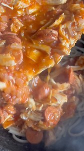 669K views · 13K reactions | #receta de #pastacolombiana quién no ha preparado esta pasta de pollo con salchicha? | El Opita | Facebook