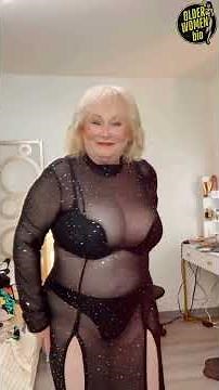 Granny Glow 🔥🍑 ‏Over 60, Curvy & Mature model - Bio & Fashion tips👌