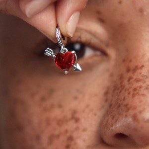 1.2K views | Carry love with you and share love with others, this Valentine's Day and every day. Radiate it. Initiate it. Accept it. Expect it. Be love.  Shop charms: https://to.pandora.net/1OssXP | Pandora | Facebook