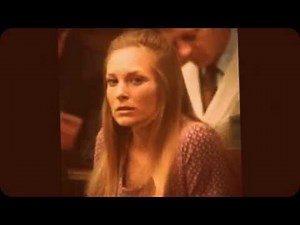 Queens Of Scream-Marilyn Burns.