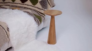 Small Oak Side Table, Modern Pedestal Table, Minimalist Wood Accent Decor - Etsy Australia