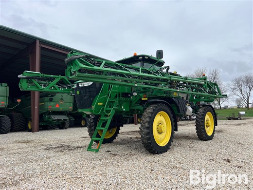 2020 John Deere R4038 Self-Propelled Sprayer | Agriculture