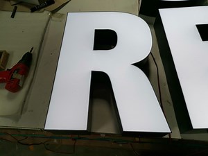 [Hot Item] Outdoor Sign Board 3D LED Letter Sign Board