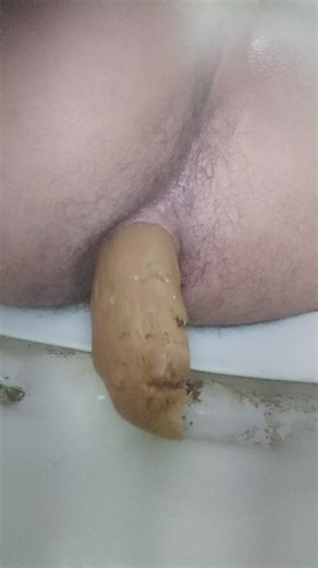 Gassy poop - video 19