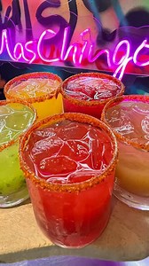 Ven a King and Queen Cantina y disfruta de nuestra Happy Hour de Domingo a Jueves 🎉🍹 📍Little Italy 📍Santa Mónica 📍Oxnard ENVÍANOS WHATSAPP PARA RESERVAR TU MESA (714) 681-0347 | King and Queen Cantina