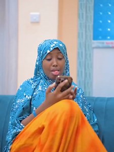 NAAYAA MAANTA DHAN MAKUU YEEREENINOO | Somali Comedian