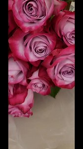 I love these flowers, I hope they made ya smile 😃 today. #smile #goodbye #flowers #Roses #passionatepaintedlady | The Passionate Painted Lady