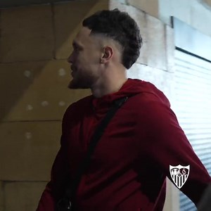 2.7K views · 280 reactions | Seville ✈️ London UEFA Champions League  | Sevilla FC | Facebook