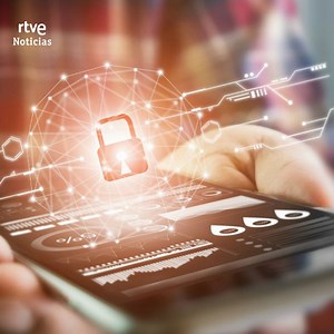 “123456”, “admin” o “password” son las contraseñas más comunes que los usuarios utilizan y repiten en cada una de sus cuentas, ya sean en redes sociales o incluso en el correo electrónic. ‼‼ ERROR. En el Día Mundial de las Contraseñas, Melanie Stüber y Patri Campos te dan algunas CLAVES para no ser víctima de ciberataques en el #telediario y rtve.es/noticias. Accede directamente haciendo #linkinbio #internet #ciberataques #ciberseguridad #hackeos #díamundialdelascontraseñas | RTVE Noticias