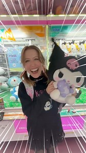 GUESS how many tries it took to GET Kuromi from the claw machine?! 😆💜 #kuromi #sanrio #clawmachine #tokyo #japan #kawaii #cute #tokyoarcade #kuromiplushie #sanrioplushie | Blippo