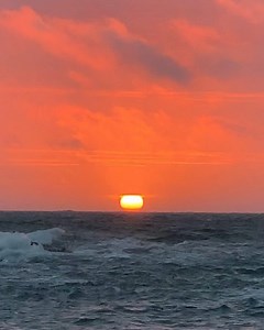 5.3K views · 372 reactions | We were so lucky to catch this sunset from Barricane Beach tonight. No filter required! | Woolacombe Sands Holiday Park | Facebook