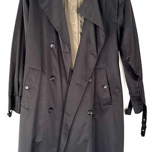 London Fog Men's Black Trench Coat Film wardrobe