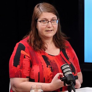 Some people may need additional support when managing COVID-19 at home. This includes those who have or are: - Pregnant - Immunosuppressed - Undergoing cancer treatment - Chronic heart disease (including heart attack, chronic heart failure) - Kidney disease - Longstanding lung disease - Obesity - Diabetes - Severe mental illness If you have received a positive COVID-19 test (PCR or rapid antigen) and fit into any of these categories, please call the NSW Health COVID-19 Care at Home Support Line 