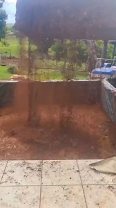 COMPACTANDO SOLO do ATERRO para fazer CONTRAPISO #diy #obras #pedreiro #construccion #Aterro #contrapiso | Paulo pedreiro