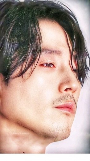 퓡퓮픂퓵 퓻퓮픂퓵 on Instagram: "Jang Hyuk for Esquire Korea July 2022 (Behind the scenes of the photo shoot)  #장혁 #janghyuk #チャンヒョク #张赫 #จางฮยอก #koreanactor"