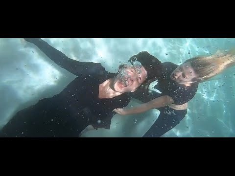 Hawaii Five-0 Tani vs Sara Underwater Fight. https://www.instagram.com/paullacovara/ @PaulLacovara