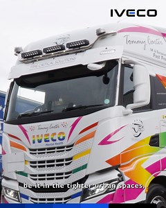 С обзиром на добробит возача, компанија JJX Logistics је одабрала наше камионе због њиховог гарантованог нивоа сигурности, удобности и перформанси. Поносни смо што им пружамо најбоље решење за кратке и дуге вожње: посебно када је овако елегантно. Хвала вам што са нама возите путем промена. #IVECO #AmbassadorUK #businessproductivity | IVECO