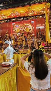 1K views · 27 reactions | 终究没错过与九皇爷的这场约定，最后一刻的祭拜，是仪式感，更是心底的一份敬畏，愿顺遂常伴，平安喜乐 #九皇爷诞 | 立明堂国际马来西亚新山服务中心 | Facebook