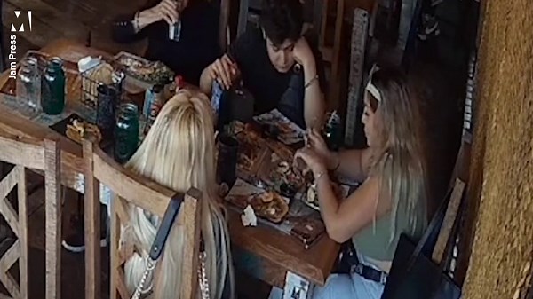 Woman allegedly drops cockroach into her meal to avoid paying restaurant bill