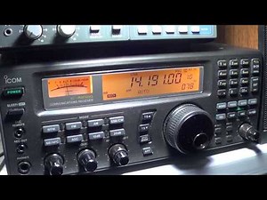 J85K amateur radio station in St Vicent on icom ic r 8500 receiver