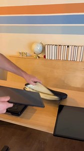 Xebec Snap is the portable workstation that lets you instantly attach additional monitors to your laptop and perfectly optimize your work setup. | Xebec