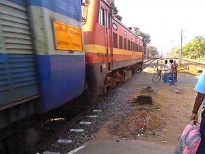 RPM WAP4 Chennai Egmore-Guruvayur Express