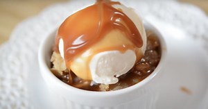 Very Easy Caramel Apple Crisp Recipe