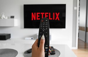 Cât costă un abonament Netflix acum, în 2023. Platforma va suferi schimbări majore