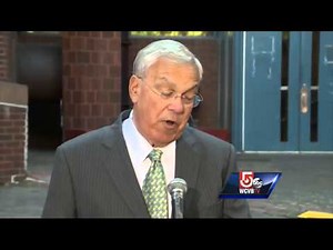 Boston bus strike angers mayor