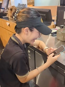 90K views · 3.2K reactions | សូមអរគុណ សូមជម្រាបលា浪來凉 | Tiger Sugar Cambodia | Facebook