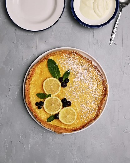 LEMON TART. Vibrant in colour and taste, you won’t be able to stop at just one slice of this delicious lemon tart! Using Fillo Pastry to create a crispy tart base is a quick, easy and delicious option. You can find the recipe on our website, there here is the link: https://antonioufillo.com.au/blog/recipes/lemon-fillo-pastry-tart Recipe and video Souvlaki For The Soul #lemontart #lemoncake #lemonpie #citruscake #citrustart #citruspie #citruscake #lemoncurd | Antoniou Fillo Pastry