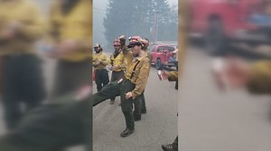 Firefighters keep morale up while battling Oregon wildfires