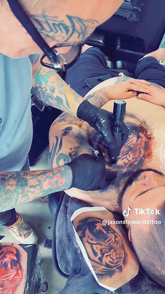 Tattoo Live Highlights: Jason Stewart's Art in Action