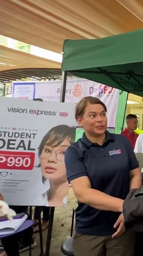 Take a look at yesterday’s Brigada Eskwela opening, where Vision Express offered free eye exams and sunglasses to the participants and DepEd officials. The #VisionforEducation continues, promising more meaningful activities ahead. Together, we’ll make a positive impact on vision and create brighter futures!  #brigadaeskwela2023 @depedphilippines #eyecare | Vision Express Philippines | Facebook