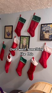 The ferrets had a very merry Christmas, we hope you did too! We started the day with a big bowl of soupies from @thepamperedferret Next we went straight for the stockings, which were filled with crochet rattle eggs from the pickledferretparlor on Etsy and some small plushies from Amazon. Then it was time for a their favorite snack, the dehydrated chicken breast from @clawspawsandraw on Etsy. After that they opened their new 5 arm tunnel from Amazon. They definitely love it! After some serious pl