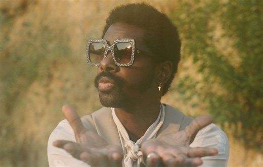 Curtis Harding regala fiori immaginari | Rolling Stone Italia