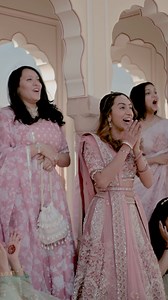 56K views · 383 reactions | When the groomsman decides to prank bridesmaids during the bridal reveal  Shot by playthenovel #FirstLook #WeddingLook #WeddingLookReveal #Bride #Groom | WeddingSutra | Facebook