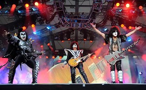 Americká rocková legenda Kiss zavítá do Česka, bude mít jediný koncert