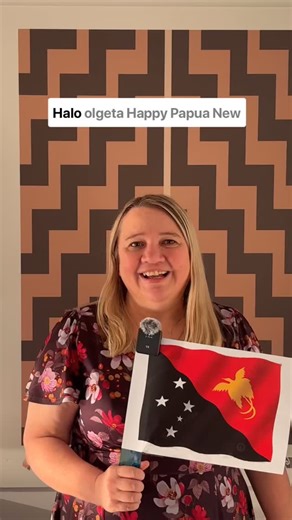 Our Teaching Council kaimahi wish you a happy Papua New Guinea Pidgin Language Week! 🌺 With 842 languages, Papua New Guinea is one of the most linguistically rich places in the world 🌏 Tok Pisin (Pidgin) is a shared language that helps speakers from different dialects connect. Using Pacific languages uplifts not just words, but the people, cultures, and stories they hold. 🎥 Watch and learn a phrase or two, and join us in celebrating this week! | Teaching Council of Aotearoa New Zealand