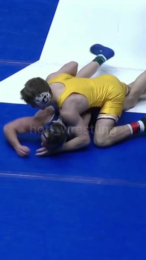 Gay Wrestling: Men's Wrestling Match with a Twist